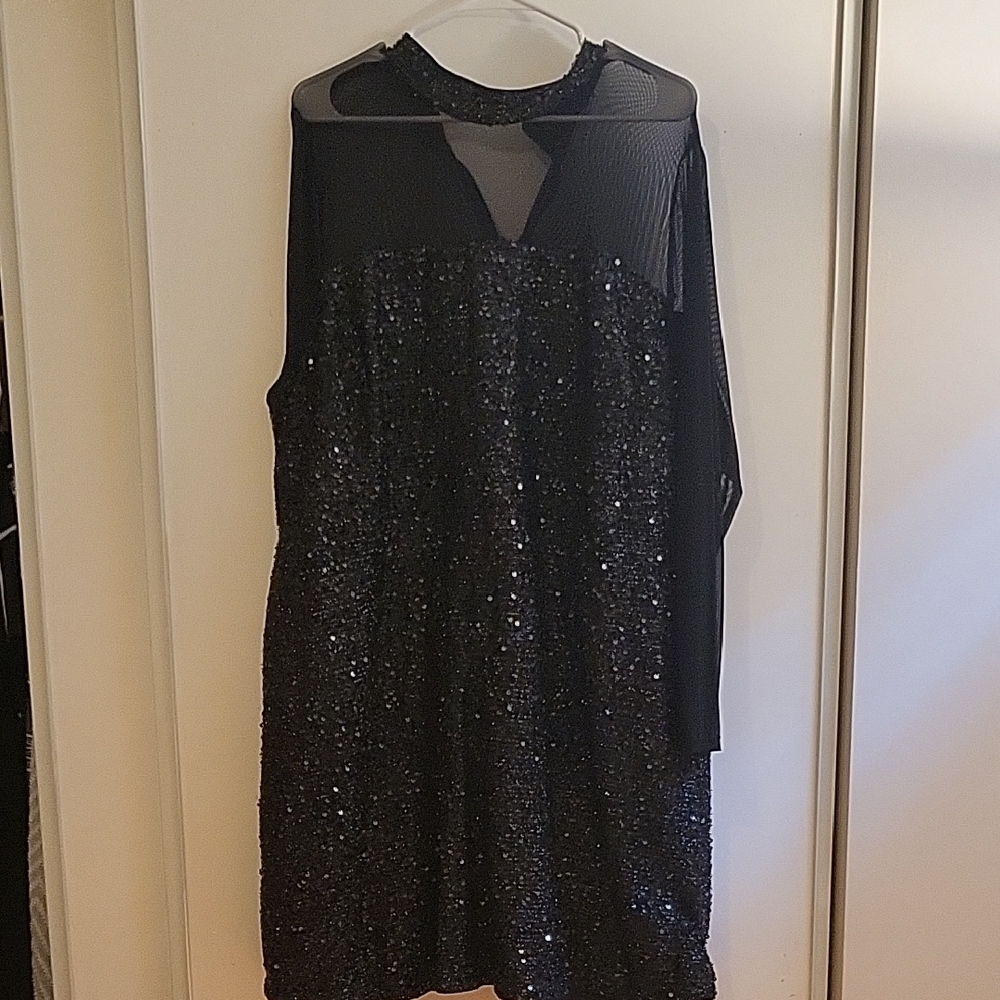 SHEIN Black Long Sleeve Mock Neck Cocktail Dress